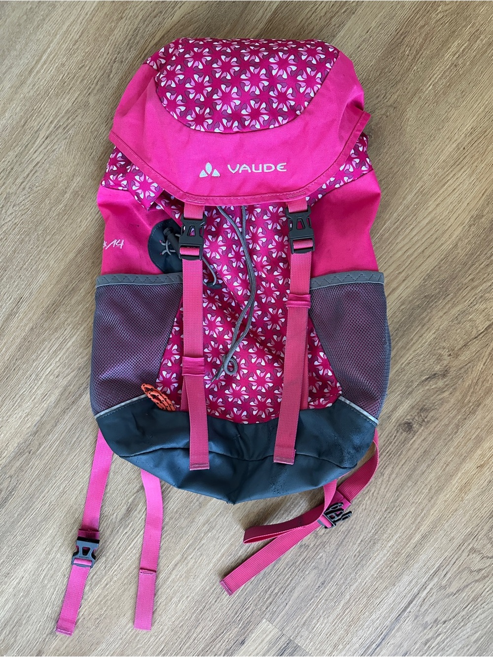 VAUDE 🌸 Puck 14 Kids Hiking Backpack – Pink + Rain Cover